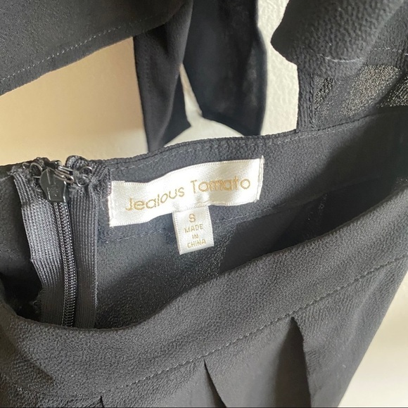 jealous Tomato Asymmetrical Back Bow Tie Dress - Picture 4 of 6